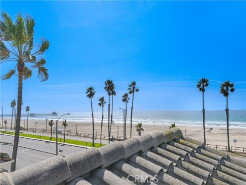 1308 Pacific Coast Highway, Huntington Beach, CA