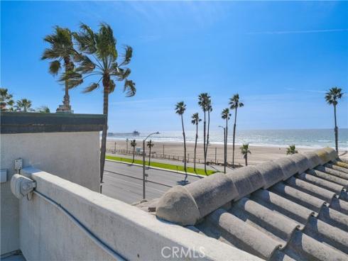 1308 Pacific Coast Highway, Huntington Beach, CA