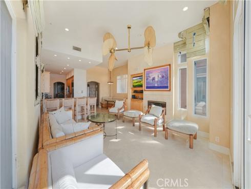 1308 Pacific Coast Highway, Huntington Beach, CA