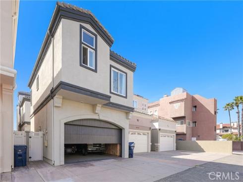 1308 Pacific Coast Highway, Huntington Beach, CA