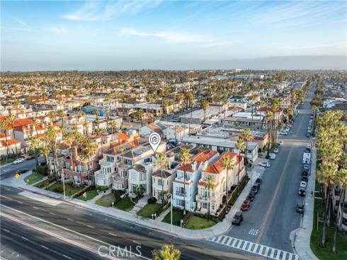 1308 Pacific Coast Highway, Huntington Beach, CA