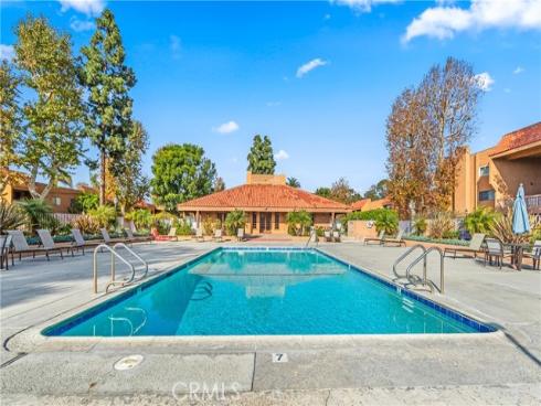 6600 Warner 118 Avenue, Huntington Beach, CA