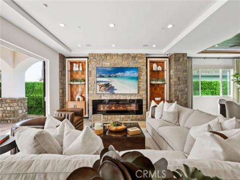 1814 Main Street, Huntington Beach, CA