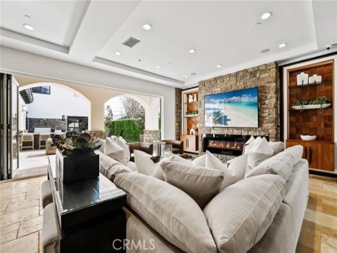 1814 Main Street, Huntington Beach, CA