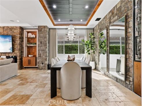 1814 Main Street, Huntington Beach, CA