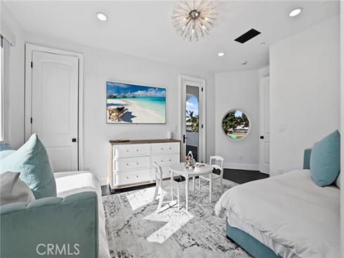 1814 Main Street, Huntington Beach, CA