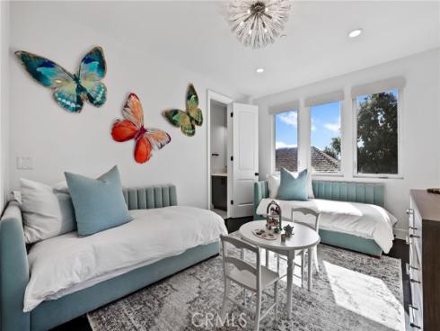 1814 Main Street, Huntington Beach, CA