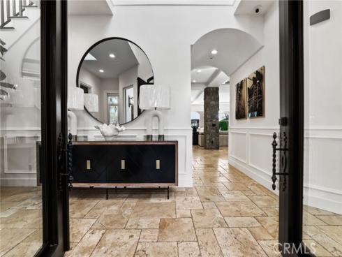 1814 Main Street, Huntington Beach, CA