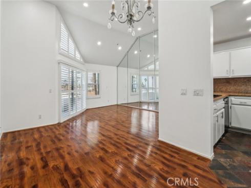 1200 Pacific Coast 423 , Huntington Beach, CA