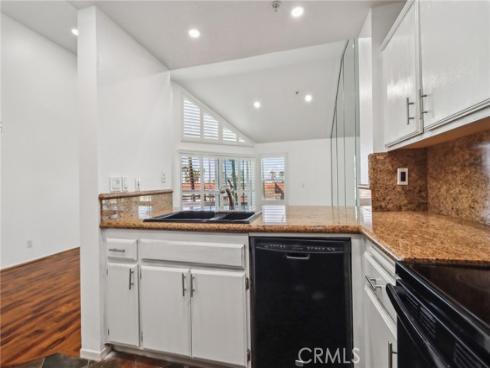 1200 Pacific Coast 423 , Huntington Beach, CA