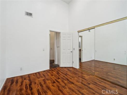 1200 Pacific Coast 423 , Huntington Beach, CA