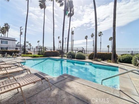 1200 Pacific Coast 423 , Huntington Beach, CA