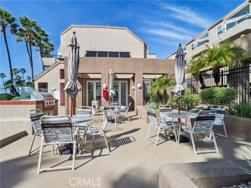 1200 Pacific Coast 423 , Huntington Beach, CA