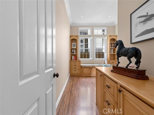 5656 Ocean Terrace Drive, Huntington Beach, CA