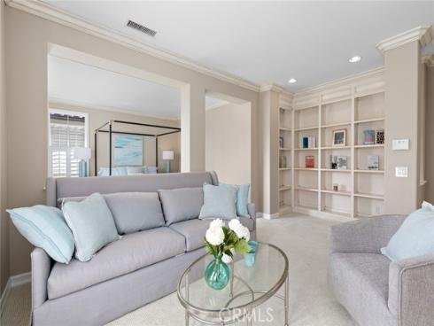 5656 Ocean Terrace Drive, Huntington Beach, CA