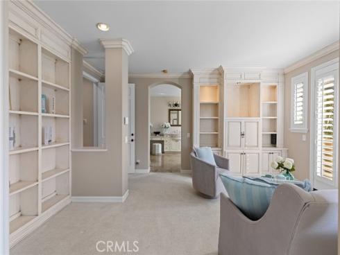 5656 Ocean Terrace Drive, Huntington Beach, CA