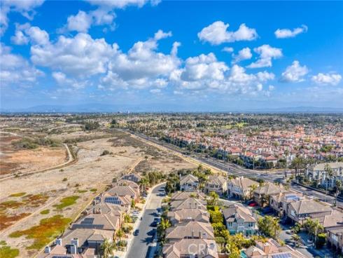 5656 Ocean Terrace Drive, Huntington Beach, CA