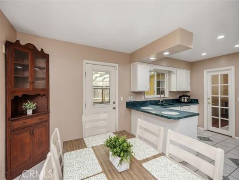 15882 Malm Circle, Huntington Beach, CA