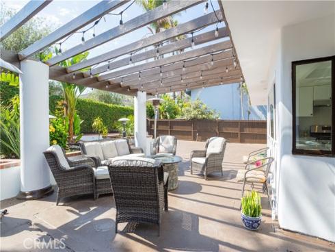 16871 Saybrook Lane, Huntington Beach, CA