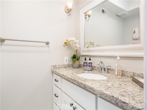 16871 Saybrook Lane, Huntington Beach, CA