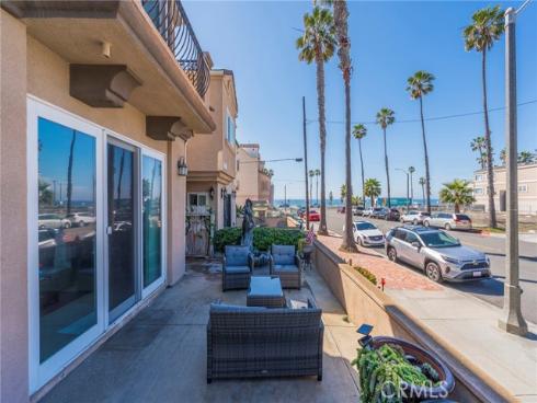 116 11th Street, Huntington Beach, CA