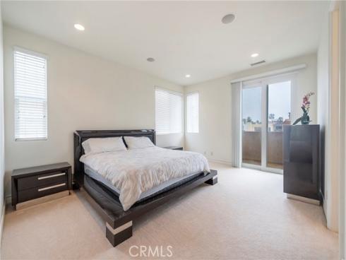 116 11th Street, Huntington Beach, CA