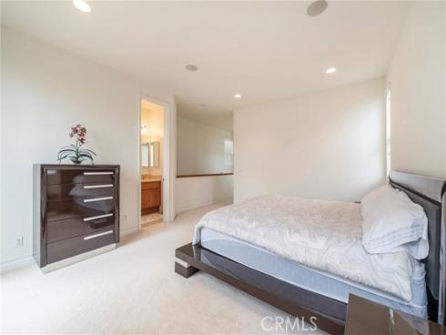 116 11th Street, Huntington Beach, CA