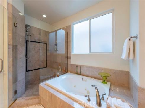 116 11th Street, Huntington Beach, CA