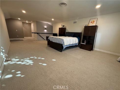 7122 Bluesails Drive, Huntington Beach, CA