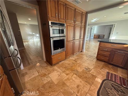 7122 Bluesails Drive, Huntington Beach, CA