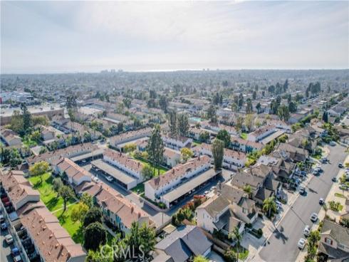 19749 Claremont Lane, Huntington Beach, CA