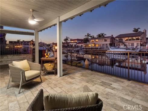 16542 Wanderer Lane, Huntington Beach, CA