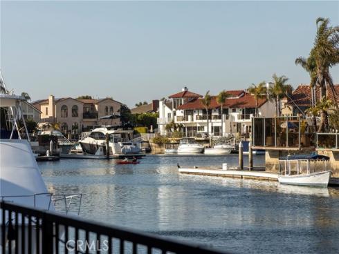 16542 Wanderer Lane, Huntington Beach, CA