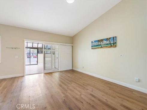 8933 Amador 1316C Circle, Huntington Beach, CA