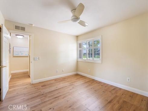 8933 Amador 1316C Circle, Huntington Beach, CA