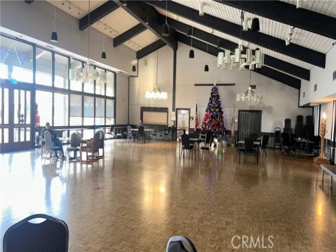 8933 Amador 1316C Circle, Huntington Beach, CA