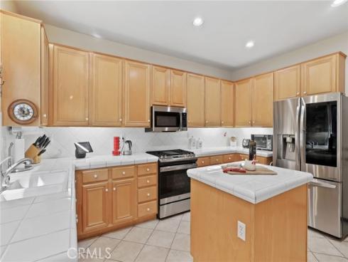 7814 Orchid Drive, Huntington Beach, CA