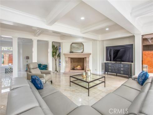 3682 Escapade Circle, Huntington Beach, CA