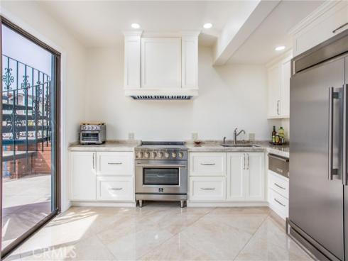 3682 Escapade Circle, Huntington Beach, CA