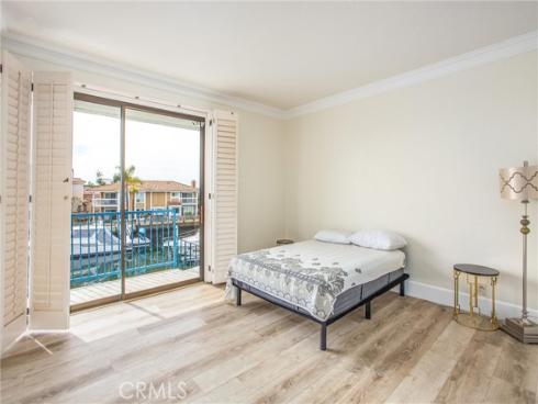 3682 Escapade Circle, Huntington Beach, CA