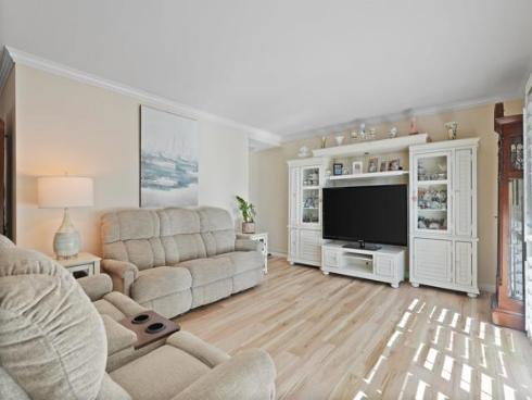 8566 Van Ness Court 19G , Huntington Beach, CA