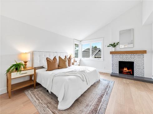 6781 Lawn Haven Drive, Huntington Beach, CA