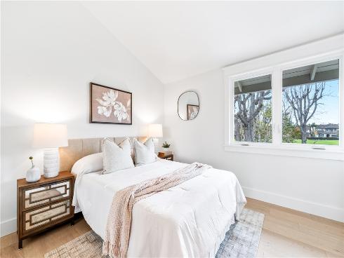 6781 Lawn Haven Drive, Huntington Beach, CA