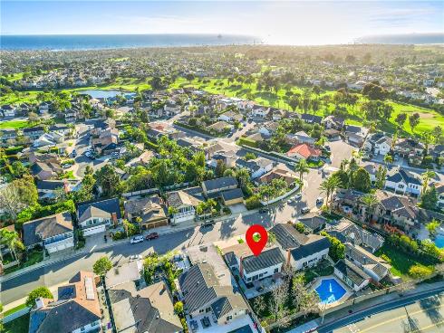 6781 Lawn Haven Drive, Huntington Beach, CA