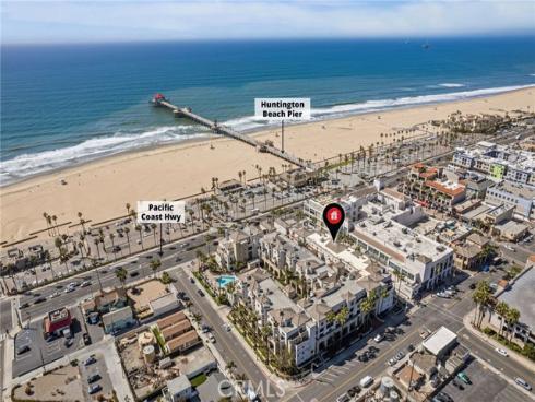 200 Pacific Coast 325 Highway, Huntington Beach, CA