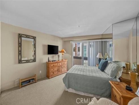 200 Pacific Coast 325 Highway, Huntington Beach, CA