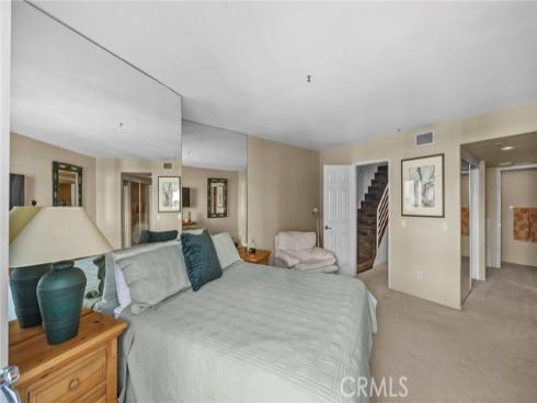 200 Pacific Coast 325 Highway, Huntington Beach, CA