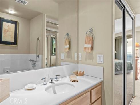 200 Pacific Coast 325 Highway, Huntington Beach, CA