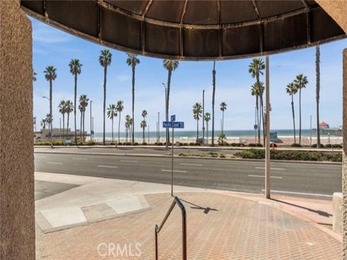 200 Pacific Coast 325 Highway, Huntington Beach, CA