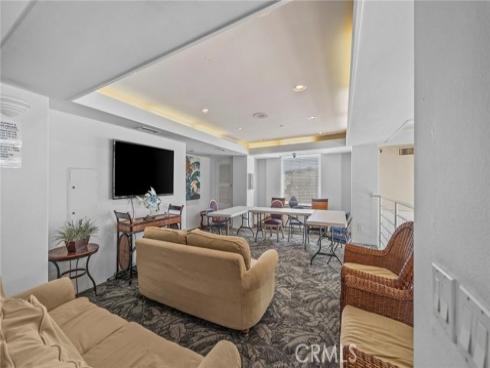 200 Pacific Coast 325 Highway, Huntington Beach, CA